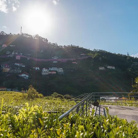 A Lovely In A Quiet Area * Quinta Grande