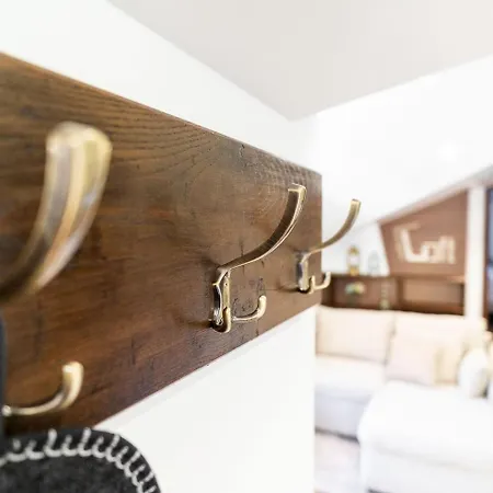 A Lovely In A Quiet Area Апартаменты *