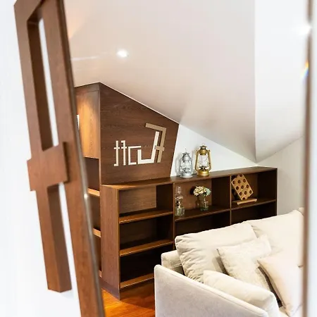 A Lovely In A Quiet Area