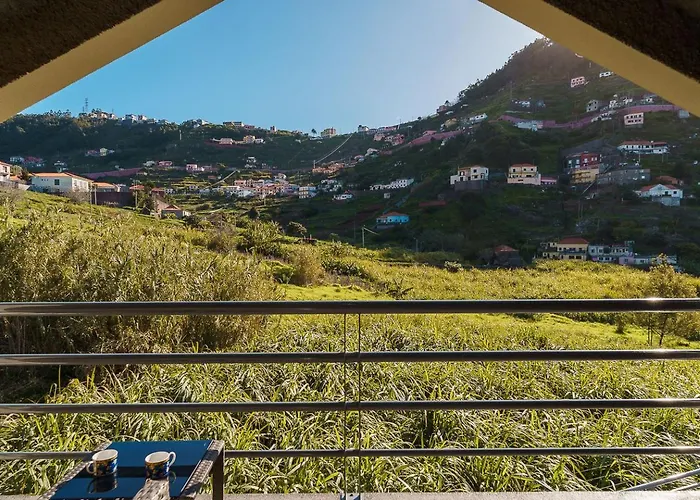 A Lovely In A Quiet Area *