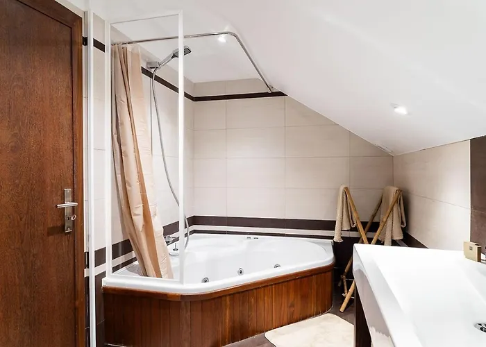 A Lovely In A Quiet Area Quinta Grande