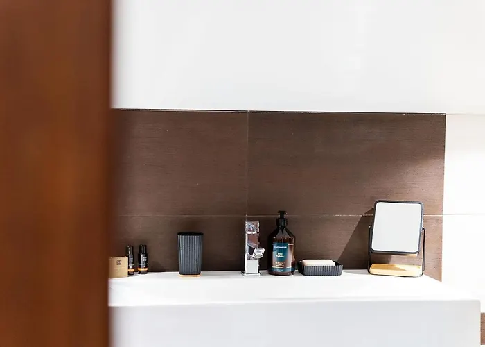 Appartement A Lovely In A Quiet Area *