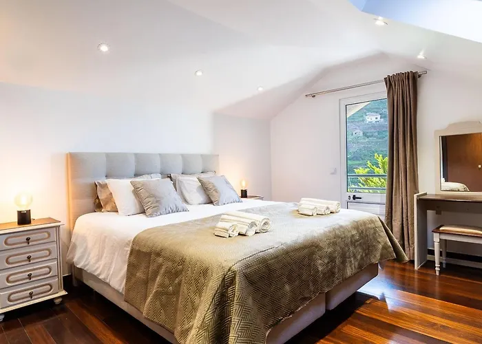 A Lovely In A Quiet Area Quinta Grande